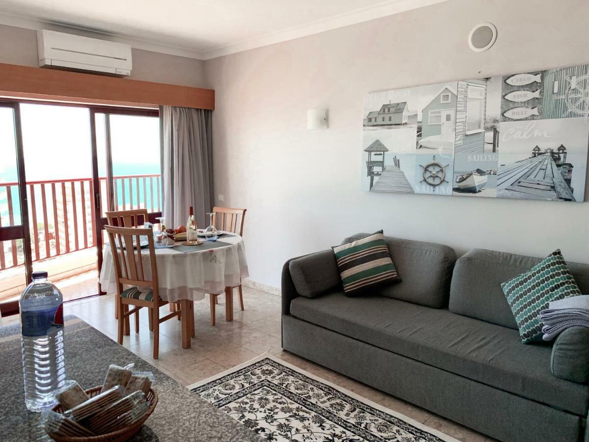 Panoramic Apartment In Portimao: Ocean View, Wifi المظهر الخارجي الصورة