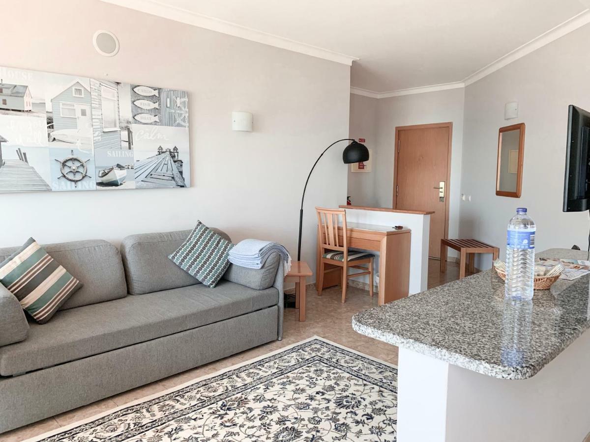 Panoramic Apartment In Portimao: Ocean View, Wifi المظهر الخارجي الصورة