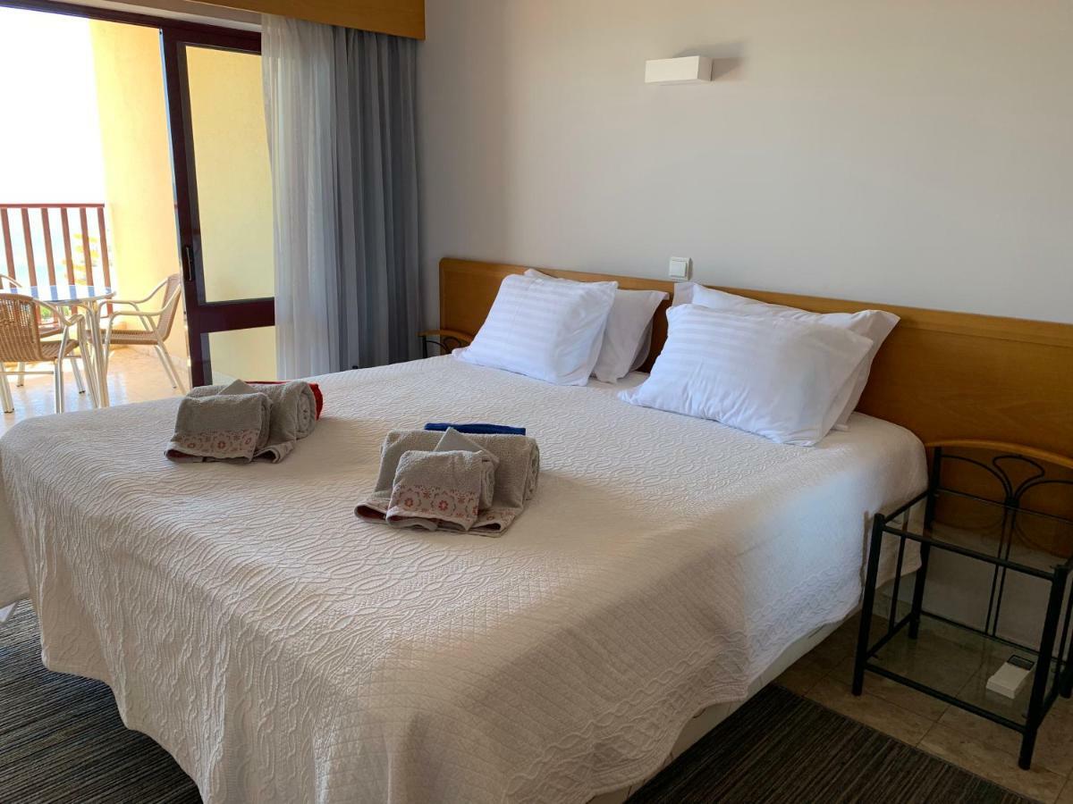 Panoramic Apartment In Portimao: Ocean View, Wifi المظهر الخارجي الصورة