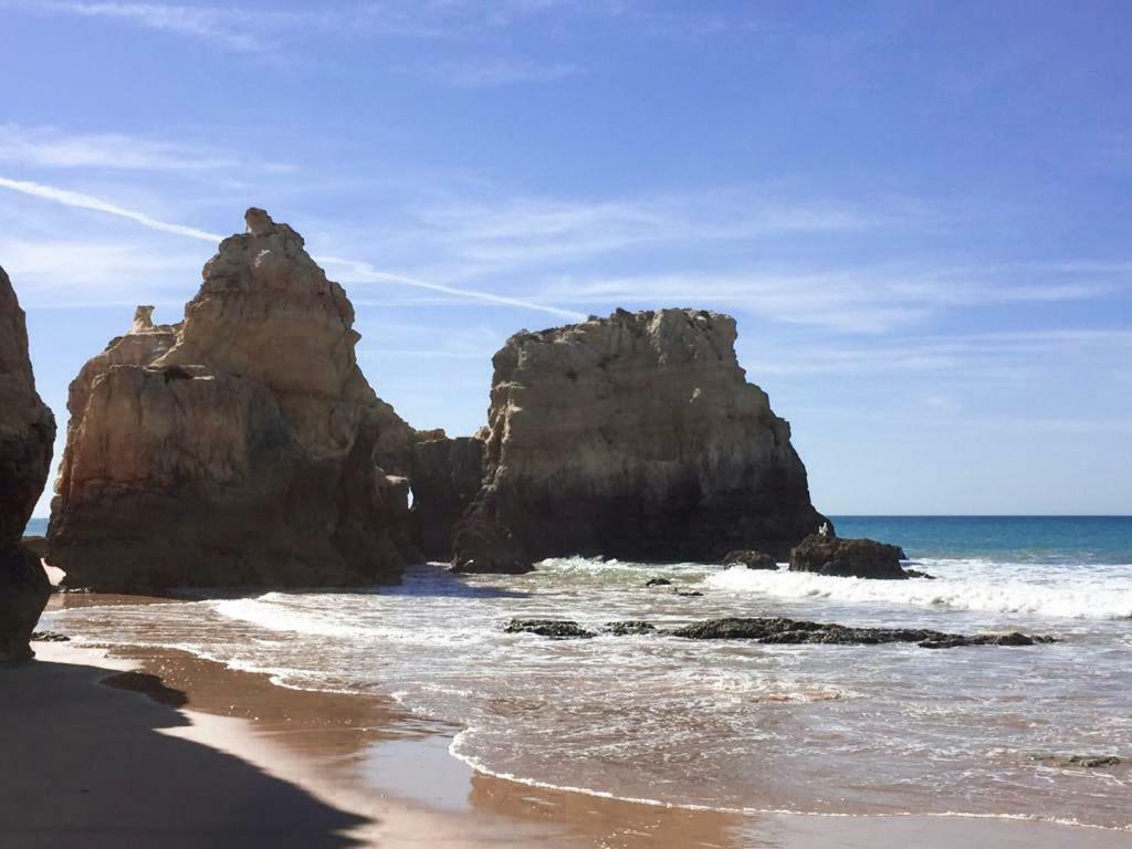 Panoramic Apartment In Portimao: Ocean View, Wifi المظهر الخارجي الصورة